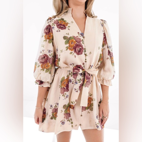 Entro Beige Floral Long Sleeve Dress - Picture 7 of 10